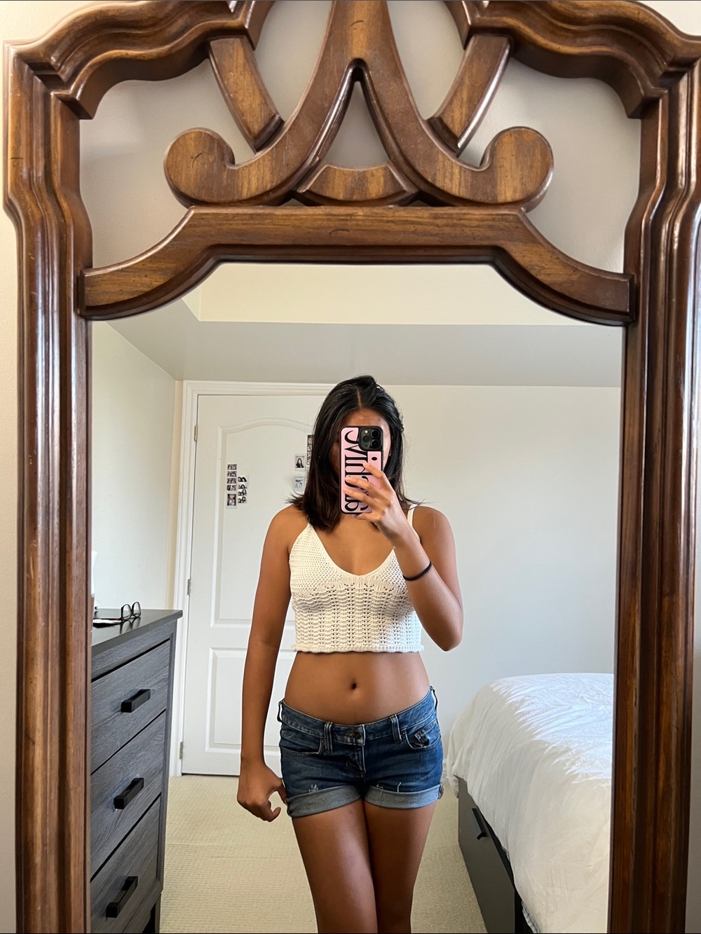 Wilfred White Crochet V-Neck Crop Top